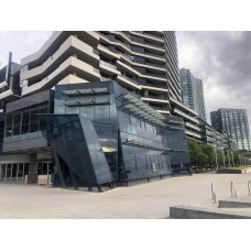 Docklands 美景双层commercial商铺出售